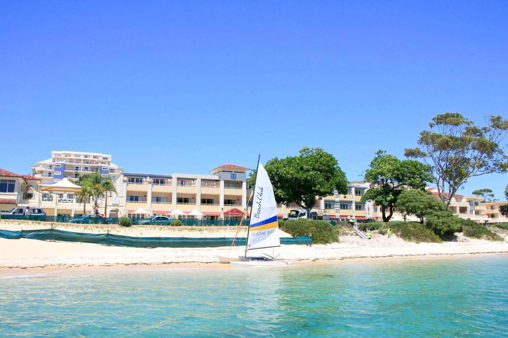 Ramada Resort By Wyndham Shoal Bay Exterior foto